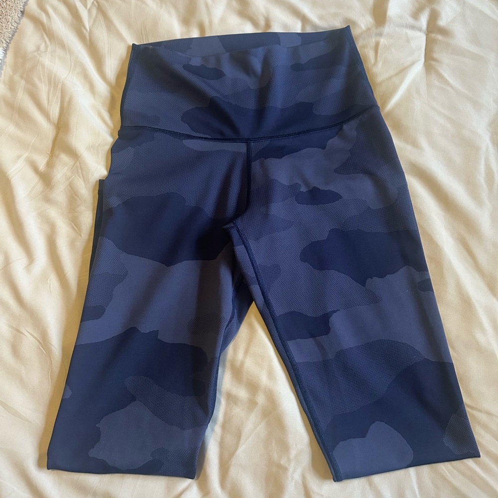 Aerie Navy Camo Leggings